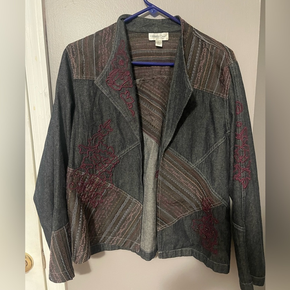 💕222 Coldwater Creek Denim Jacket with Burgundy Accents